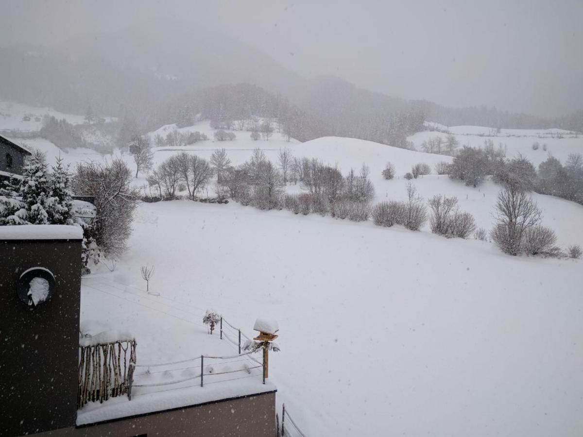 Gaestehaus Hanser Virgen Esterno foto