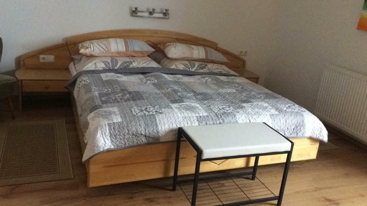 Gaestehaus Hanser Virgen Esterno foto