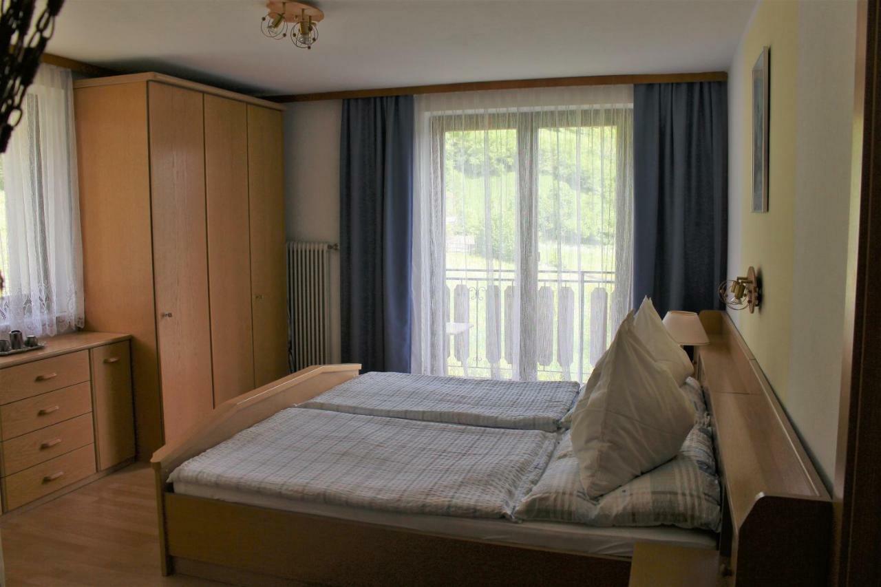 Gaestehaus Hanser Virgen Esterno foto